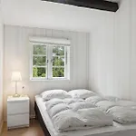 Дом отдыха Beautiful In With Wifi