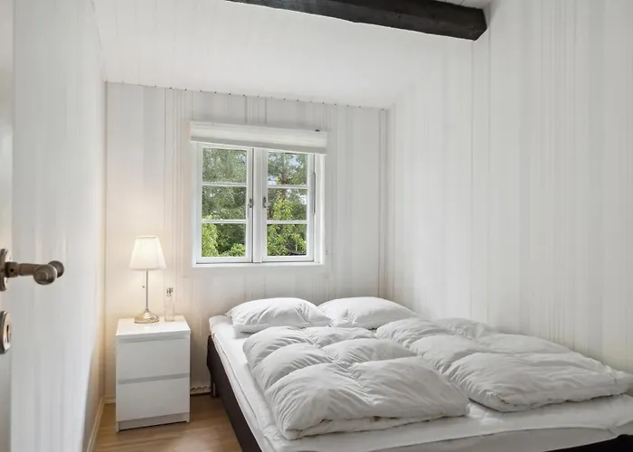 Feriehus Beautiful In With Wifi